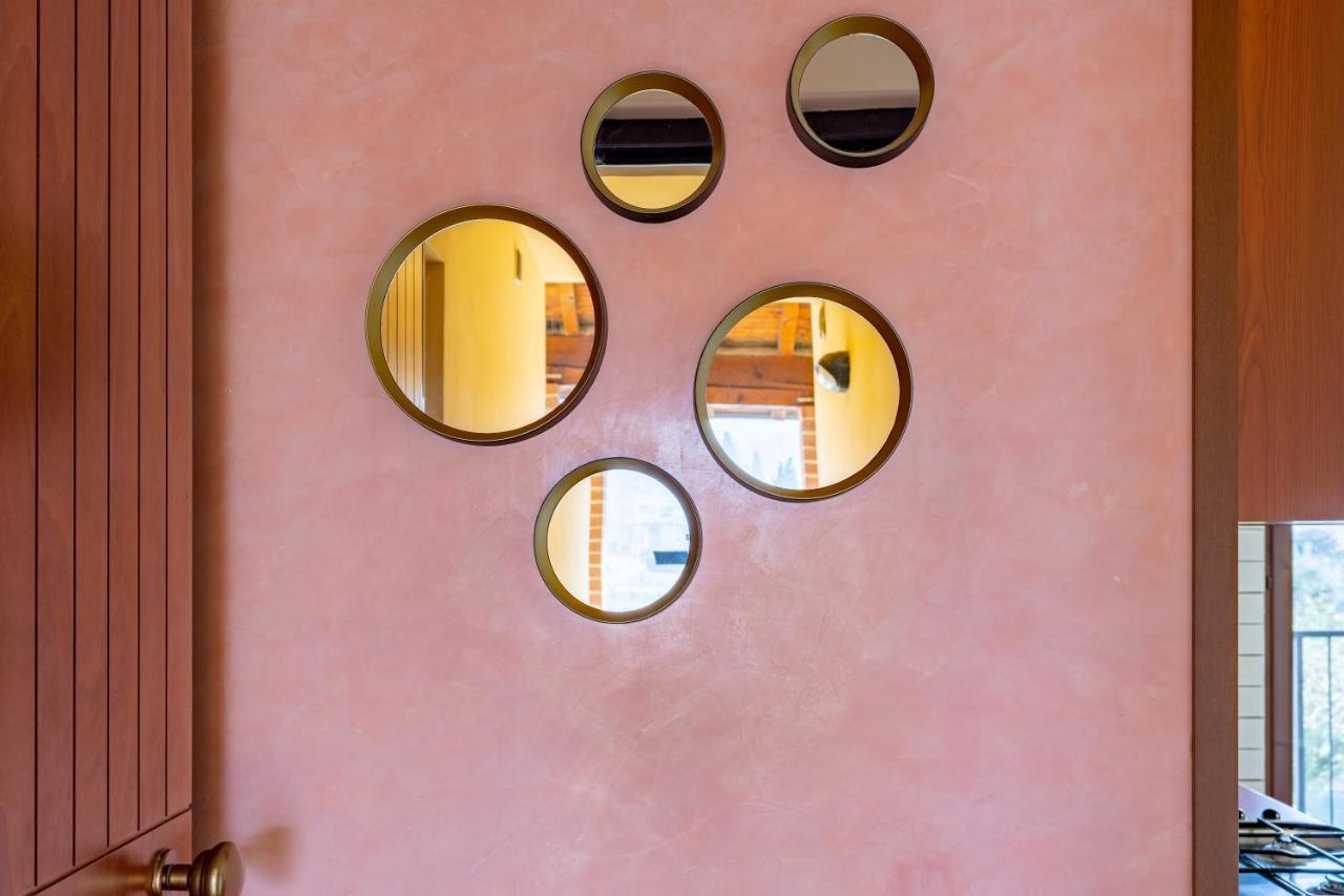 Pool - Marge Apartment - By Host4U Padenghe sul Garda Buitenkant foto